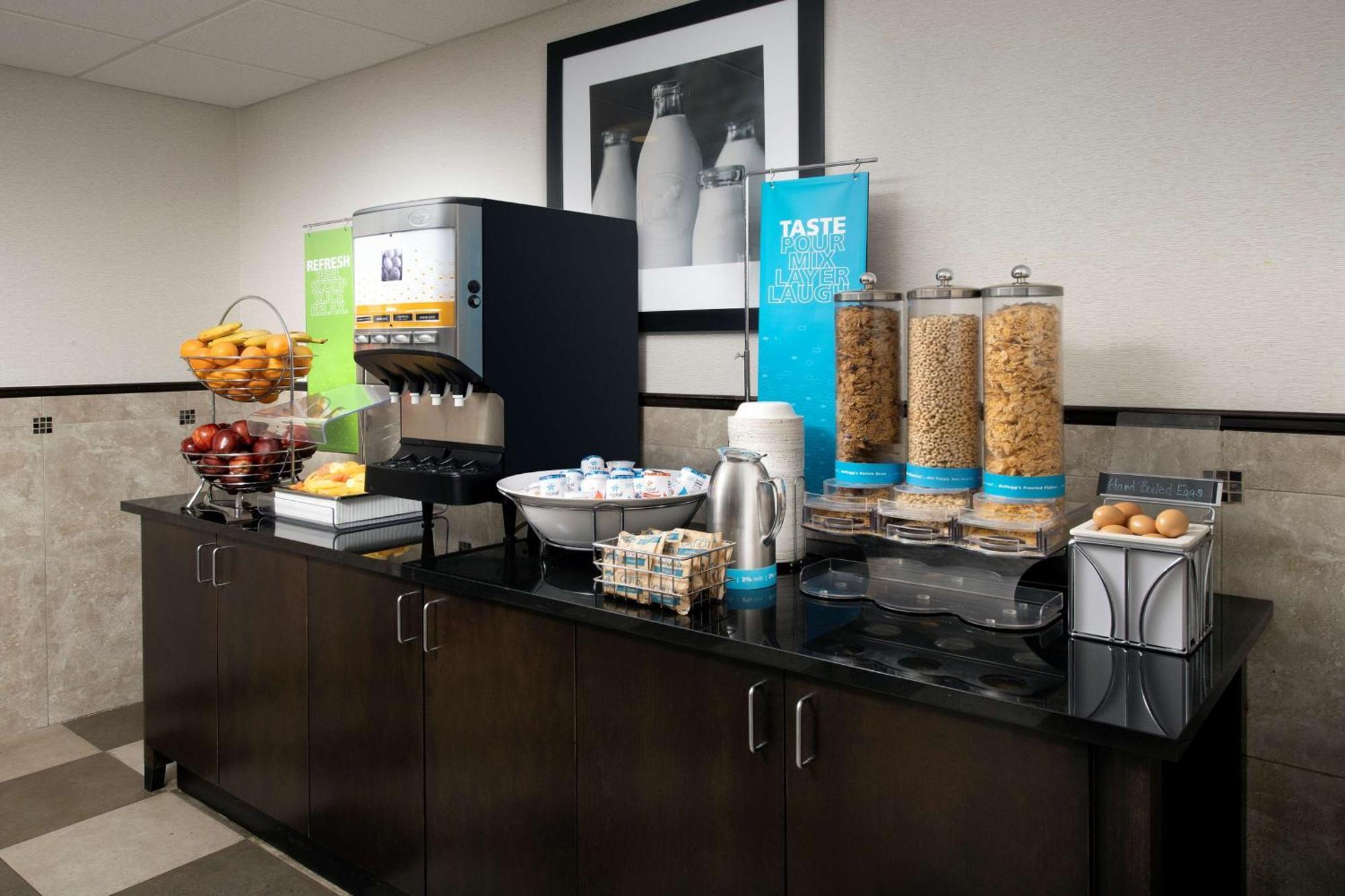 Hampton Inn & Suites Tupelo/Barnes Crossing Esterno foto