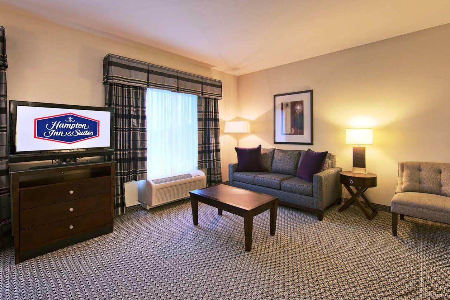 Hampton Inn & Suites Tupelo/Barnes Crossing Esterno foto
